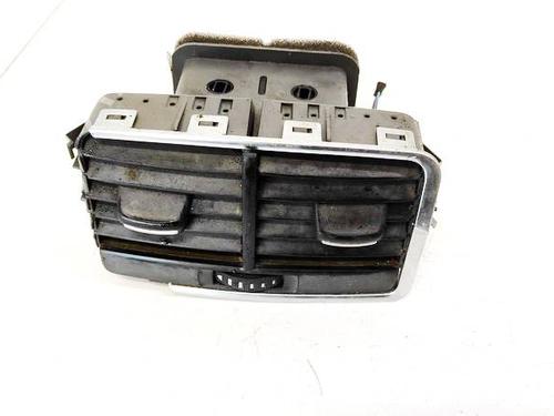 air-vent-audi-a6-c6-4f2-2004-2005-2006-2007-2008-2009-2010-2011-32942473 main image