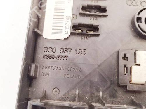 Fuse box PEUGEOT 407 (6D_) 1.6 HDi 110 (6D9HZC, 6D9HYC) | BP34050352E1 - Image 3