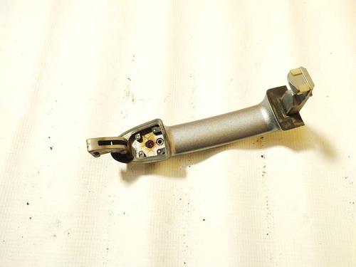 rear-left-exterior-door-handle-hyundai-santa-fe-ii-cm-2005-2006-2007-2008-2009-2010-2011-2012-2013-2014-2015-35071329 main image