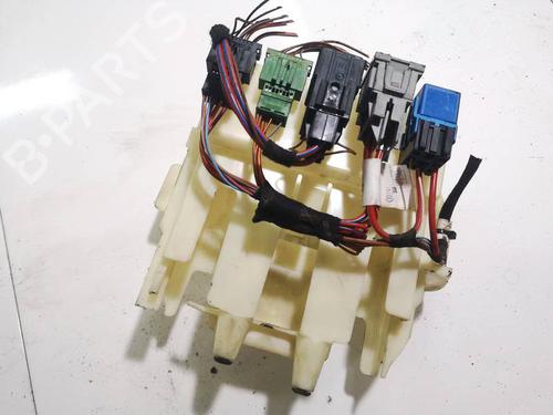 Fuse box BMW 3 (E90) 318 d | BP33487149E1 - Image 2