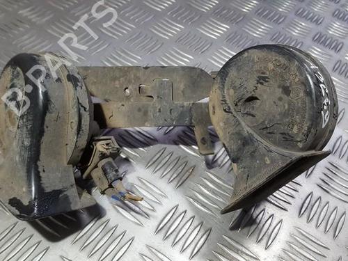 horn-audi-a3-8l1-1996-1997-1998-1999-2000-2001-2002-2003-2004-2005-2006-35673485 main image