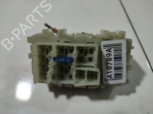 Used Fuse box Fuse box LAND ROVER FREELANDER 2 (L359) 2.2 TD4 4x4 (160 hp) 32553653 32553653