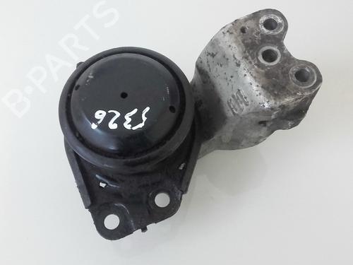 Used Engine mount Engine mount VOLVO V40 Estate (645) 1.9 DI (115 hp) 33524474 33524474