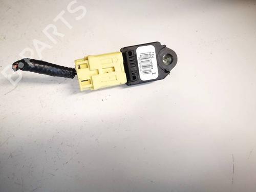 Used Electronic module LEXUS IS II (_E2_) 220d (ALE20) (177 hp) 32556015