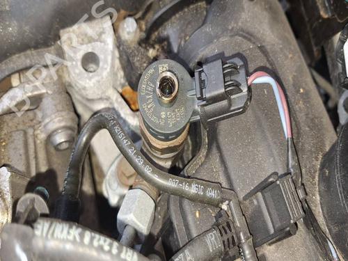 Inyector Inyector DACIA SANDERO II 1.5 dCi (90 hp) 34746701 34746701