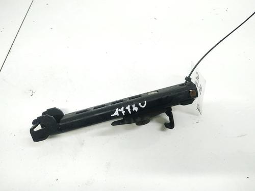 Used Support MERCEDES-BENZ C-CLASS (W202) C 220 D (202.121) (95 hp) 32893685