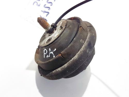 Used Engine mount Engine mount OPEL OMEGA B (V94) 2.2 DTI 16V (F69, M69, P69) (120 hp) 32882490 32882490