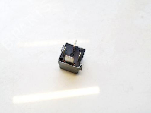 Electronic sensor VW CRAFTER 30-35 Bus (2E_) 2.0 TDI | BP33061518M84 - Image 2