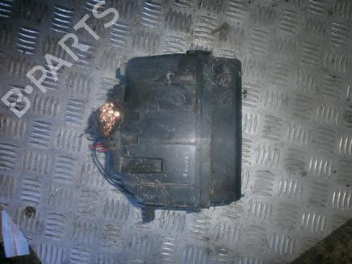 Used Fuse box Fuse box FORD MONDEO I (GBP) 1.6 i 16V (90 hp) 33481669 33481669