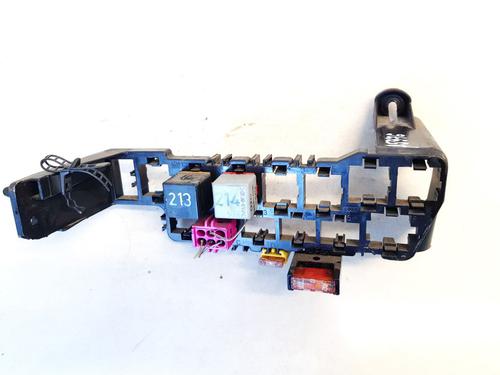 fuse-box-audi-a4-b5-8d2-1994-1995-1996-1997-1998-1999-2000-2001-33064041 main image