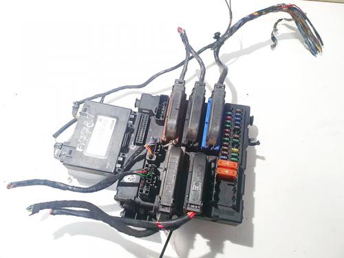 Used Fuse box Fuse box SAAB 9-3 (YS3F, E79, D79, D75) 2.0 t (175 hp) 32895974 32895974