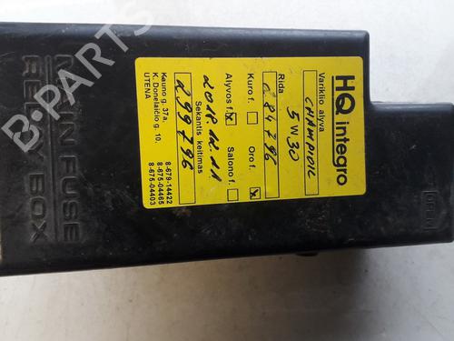 Used Fuse box Fuse box SUBARU LEGACY III (BE) 2.0 AWD (BE5) (125 hp) 33518012 33518012