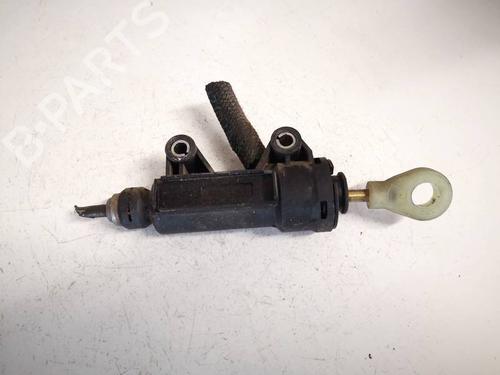 Used Clutch slave cylinder Clutch slave cylinder BMW 3 Touring (E46) 318 d (115 hp) 34893824 34893824