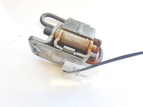 hingedoor-check-strap-audi-a6-c5-4b2-4b4-1997-1998-1999-2000-2001-2002-2003-2004-2005-32944743 main image