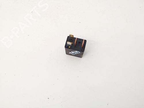 Electronic sensor SUBARU FORESTER (SF_) 2.0 AWD (SF5) | BP33070993M84 - Image 2
