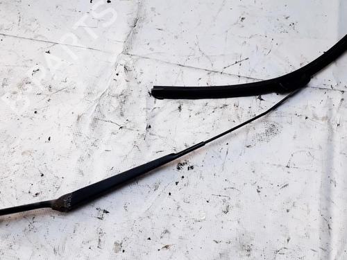Used Front windshield wiper arm Front windshield wiper arm SKODA OCTAVIA I (1U2) 1.9 TDI (110 hp) 33528299 33528299