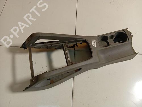 Mittelkonsole Mittelkonsole VW JETTA III (1K2) 1.9 TDI (105 hp) 34756042 34756042