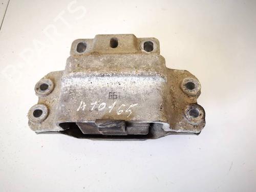 BP32560983M89 main image