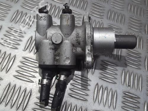 Used Brake master cylinder Brake master cylinder ALFA ROMEO GT (937_) 1.9 JTD (937CXN1B) (150 hp) 35699002 35699002