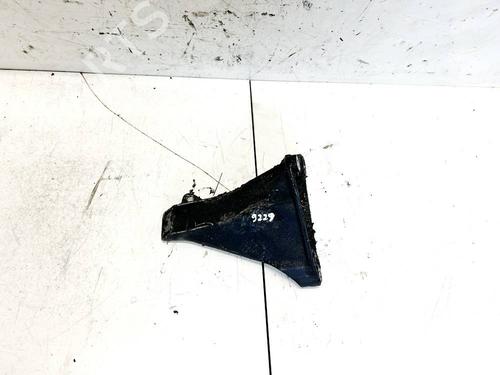 support-audi-a4-b5-8d2-1994-1995-1996-1997-1998-1999-2000-2001-32949116 main image