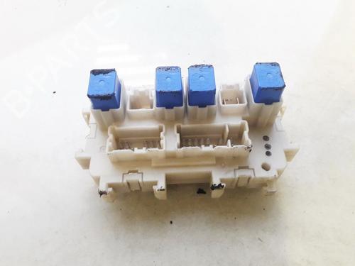 fuse-box-renault-koleos-i-hy_-2008-33099266 main image