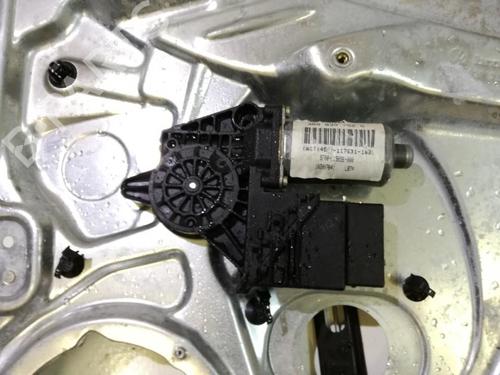 Used Right rear window motor Right rear window motor 35653485 35653485