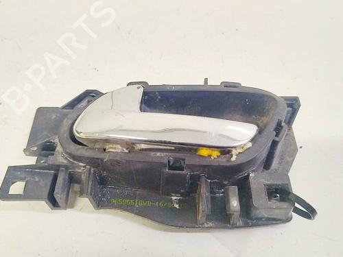 Used Front left interior door handle Front left interior door handle 35171665 35171665