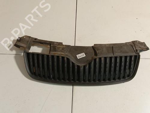 Used Grille Grille 34783854 34783854