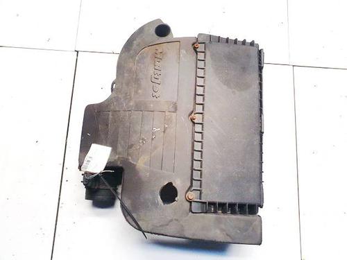Used Air filter box Air filter box FIAT PUNTO EVO (199_) 1.3 D Multijet (199AXC1A, 199BXC1A, 199AXT1A, 199BXT1A) (75 hp) 35068182 35068182