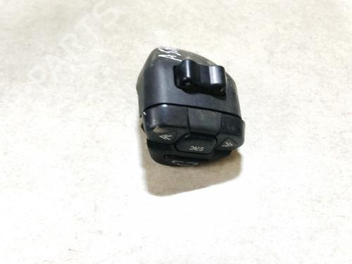 Used Steering wheel controls Steering wheel controls 35627211 35627211