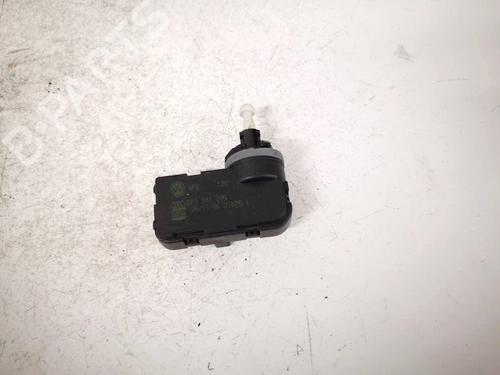 Used Headlight adjuster motor Headlight adjuster motor VW POLO IV (9N_, 9A_) 1.4 TDI (70 hp) 40286547 40286547