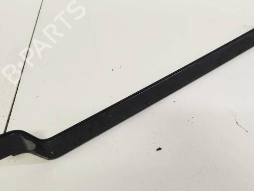 Used Support Support BMW 5 (E60) 523 i (177 hp) 32615552 32615552