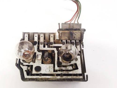 lamp-holder-audi-100-c4-avant-4a5-1990-1991-1992-1993-1994-35183233 main image
