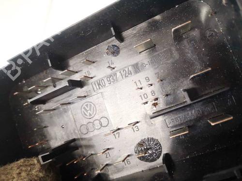Fuse box SEAT ALTEA (5P1) 1.9 TDI | BP32940376E1 - Image 3