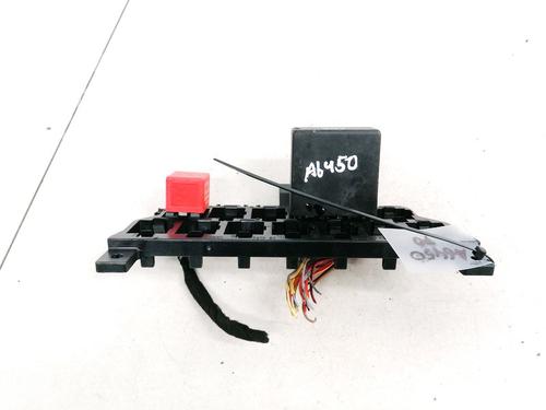 Used Fuse box Fuse box AUDI A4 B5 (8D2) 1.6 (100 hp) 33082393 33082393