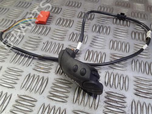 Used Steering wheel controls Steering wheel controls 35681953 35681953