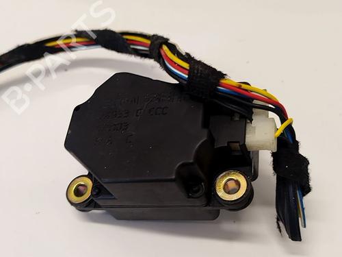 Used Electronic module Electronic module VOLVO V70 II (285) 2.4 (140 hp) 33250107 33250107