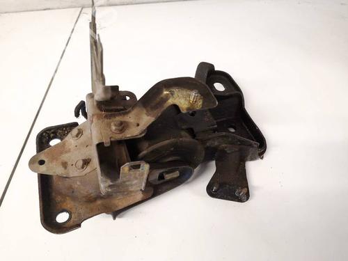 Used Engine mount Engine mount MAZDA 626 V (GF) 2.0 (GFEP, GF12) (115 hp) 32937836 32937836