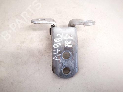 hingedoor-check-strap-toyota-rav-4-ii-_a2_-2000-2001-2002-2003-2004-2005-32924448 main image