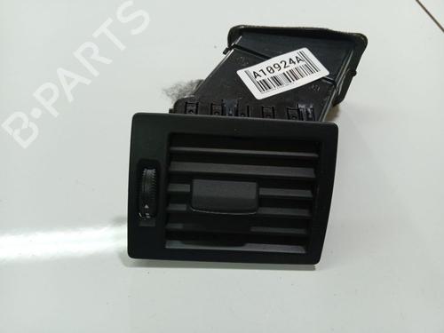 air-vent-mercedes-benz-a-class-w169-2004-2005-2006-2007-2008-2009-2010-2011-2012-32549421 main image