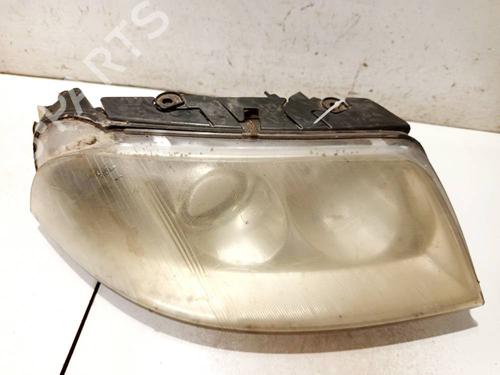Used Right headlight Right headlight VW PASSAT B7 (362) 1.6 TDI (105 hp) 34898798 34898798