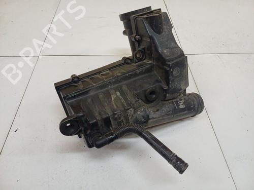 Used Air filter box Air filter box VW PASSAT B6 (3C2) 2.0 TDI (140 hp) 35831256 35831256