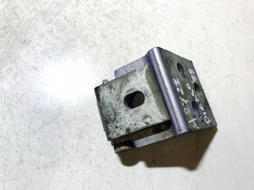 Used Hinge/Door check strap Hinge/Door check strap 33516850 33516850