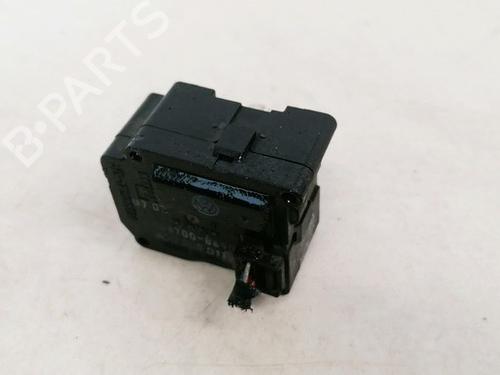 Used Electronic module Electronic module VW PHAETON (3D1, 3D2, 3D3, 3D4, 3D6, 3D7, 3D8, 3D9) 3.2 V6 (241 hp) 32875225 32875225
