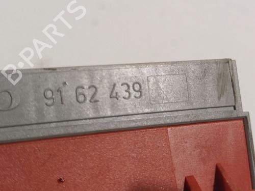 Fuse box VOLVO S60 I (384) 2.4 | BP32572511E1