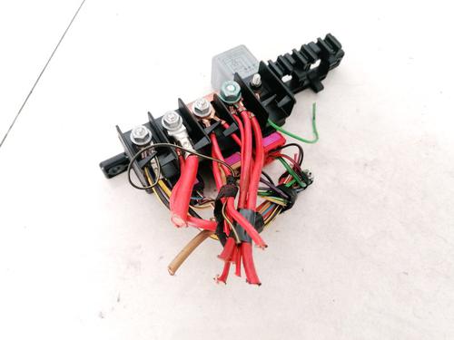 Fuse box VW PASSAT B5 Variant (3B5) 1.8 | BP33073779E1 - Image 2