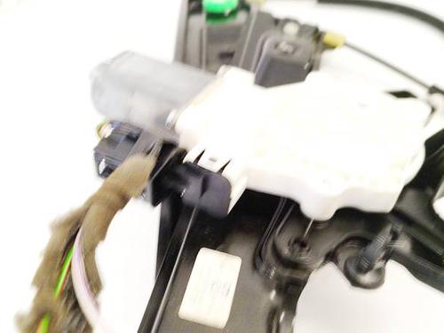 Used Right front window motor Right front window motor 34760244 34760244