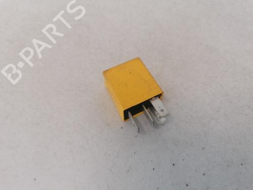 Used Electronic sensor Electronic sensor OPEL ASTRA G Hatchback (T98) 2.0 DTI 16V (F08, F48) (101 hp) 33069333 33069333