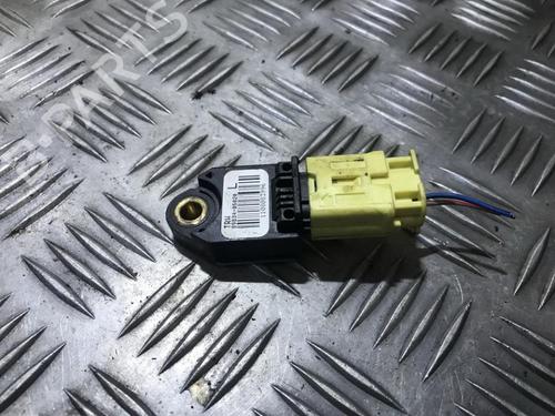 Used Electronic module Electronic module TOYOTA AVENSIS (_T25_) 2.0 D-4D (ADT250_, ADT250R) (126 hp) 33491645 33491645
