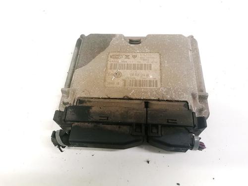 Used Engine control unit (ECU) Engine control unit (ECU) VW GOLF IV (1J1) 1.4 16V (75 hp) 32892756 32892756